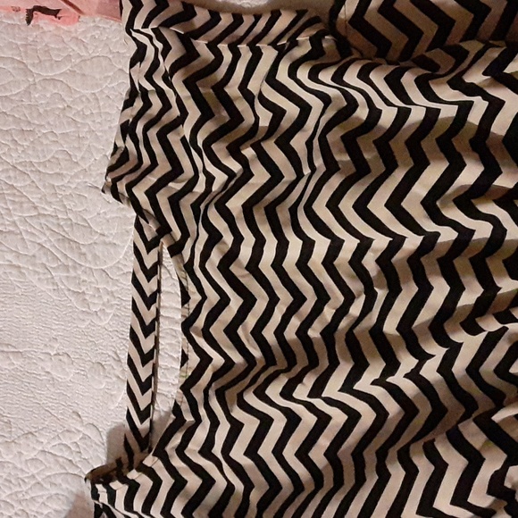 Dress - Picture 1 of 2